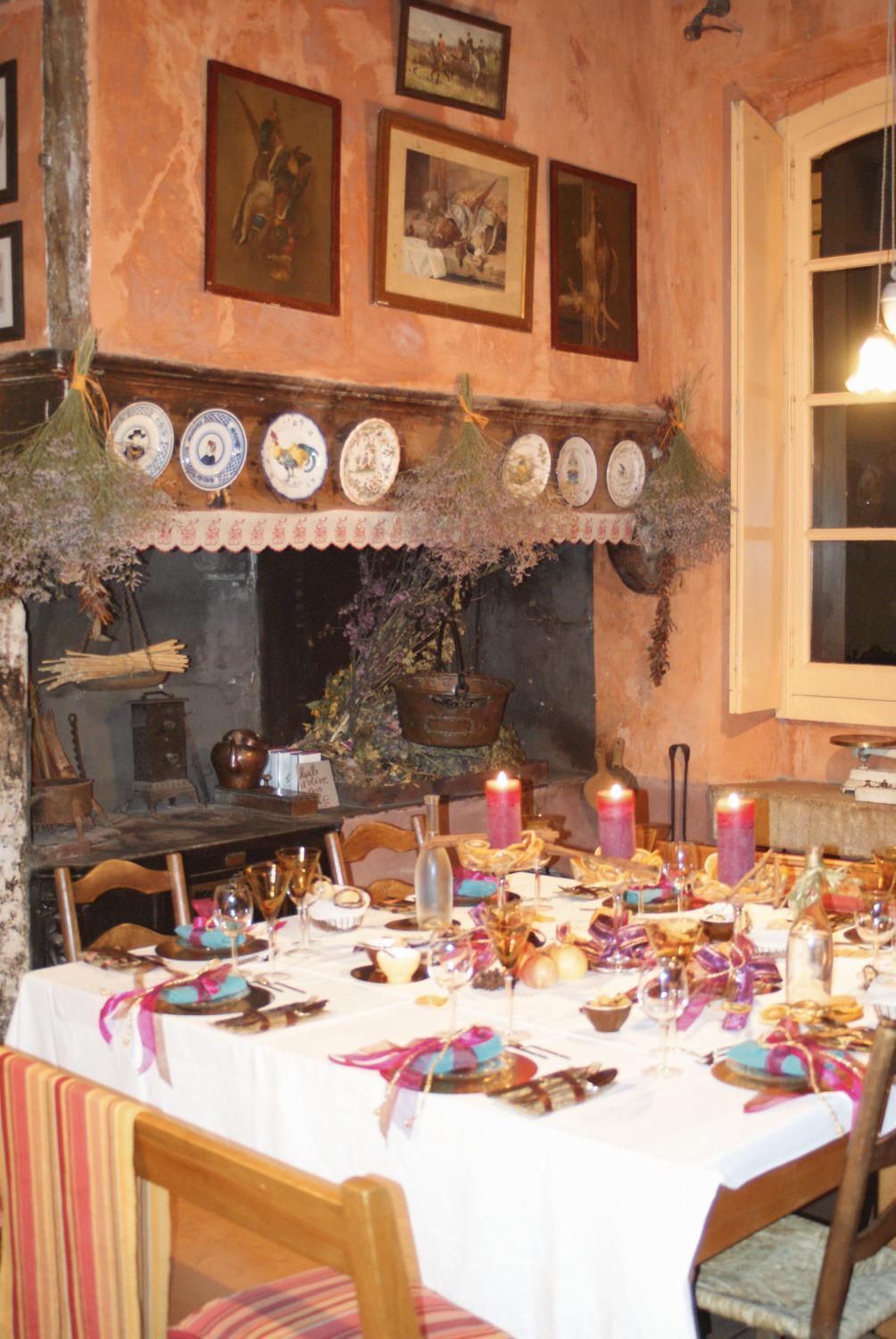 Demeure De Digoine "Chambre D'Hotes" Bourg-Saint-Andeol Bagian luar foto