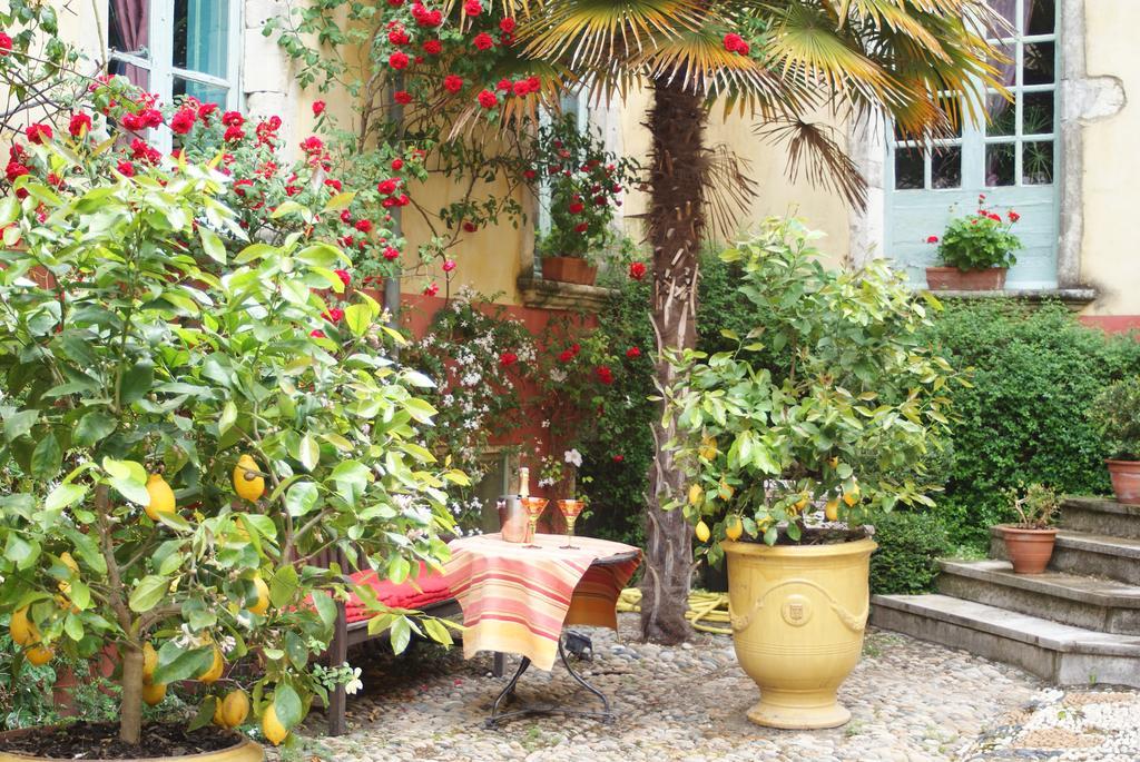 Demeure De Digoine "Chambre D'Hotes" Bourg-Saint-Andeol Bagian luar foto